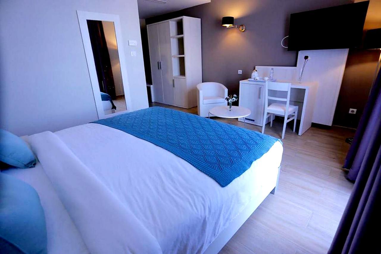 Le Zenith Hotel Oran Exteriör bild