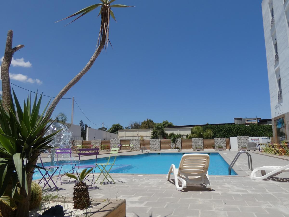 Le Zenith Hotel Oran Exteriör bild